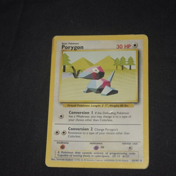 Porygon - 39/102 Base Set - Pokémon TCG - 1999 - Picture 1 of 6